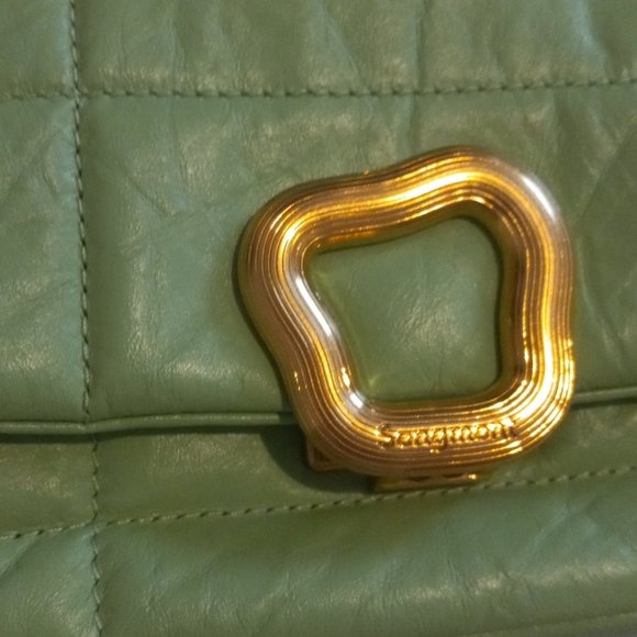 Songmont mini handbag ( Price drop for 48 hours. - Picture 2 of 10